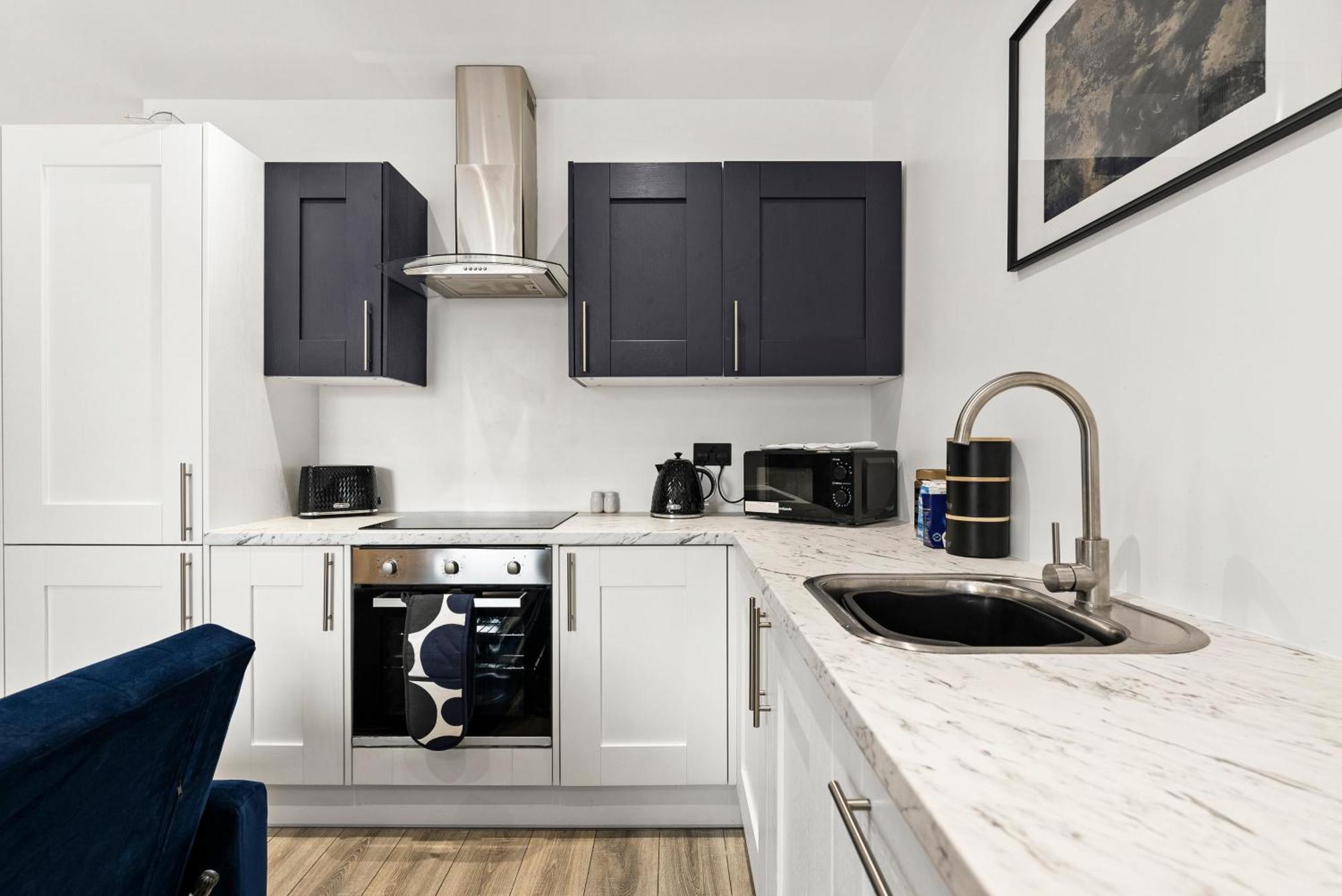 Comfortable 2-bedroom In Apartment